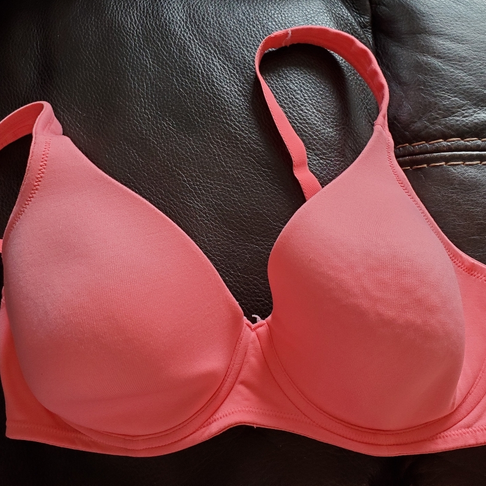 Victoria Secret full coverage lined bra
